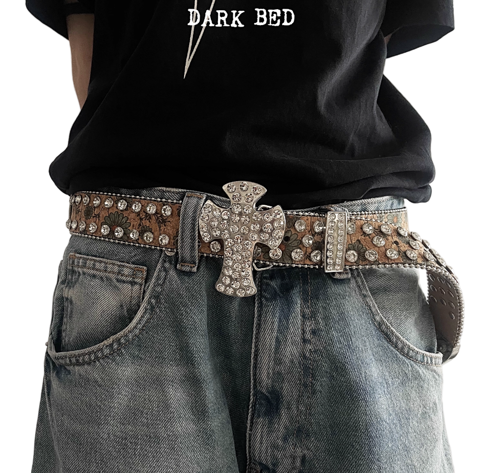 DIAMOND CROSS BELT