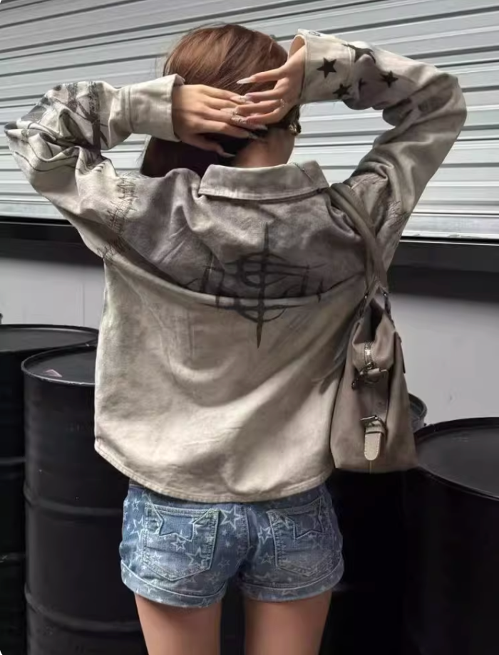 MUSIC BUTTON UP