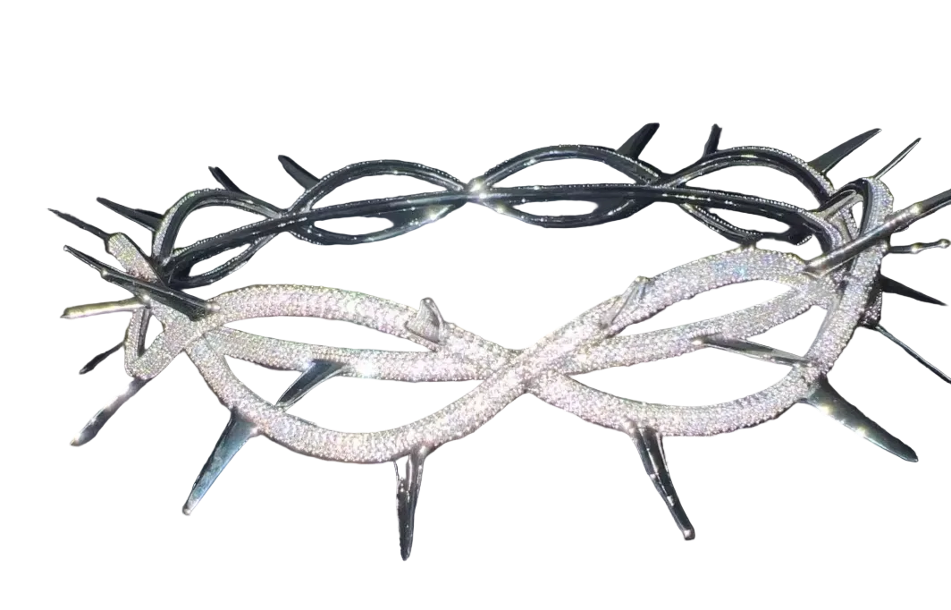 THORN NECKLACE