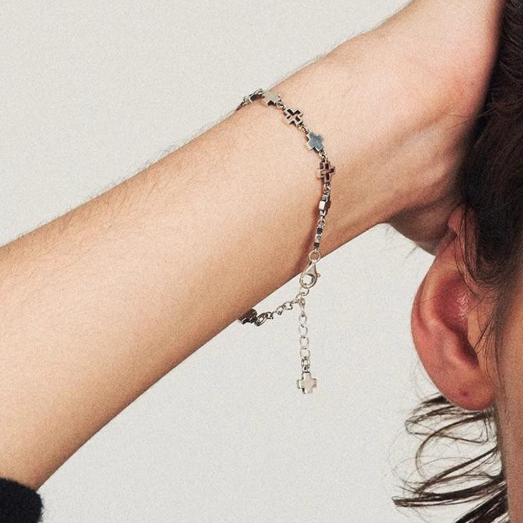 VOID CROSS BRACELET