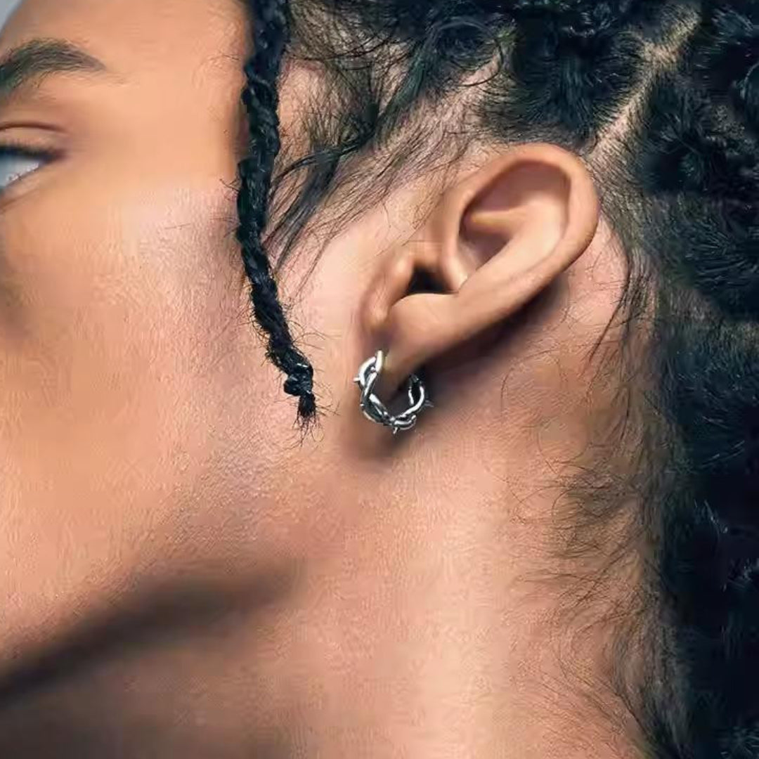THORN LOOP .925 EARRINGS