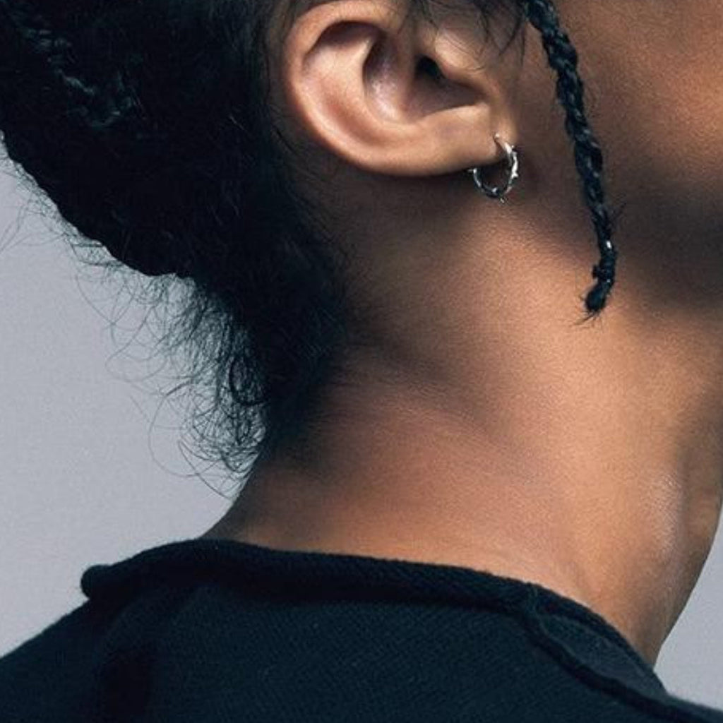 THORN LOOP .925 EARRINGS