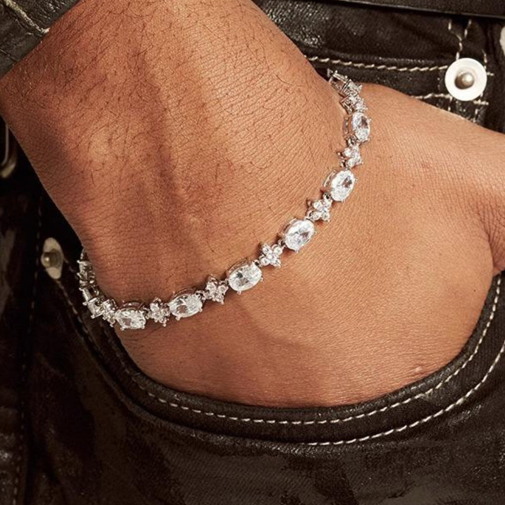 EXILE OVAL-CUT SPIKED BRACELET
