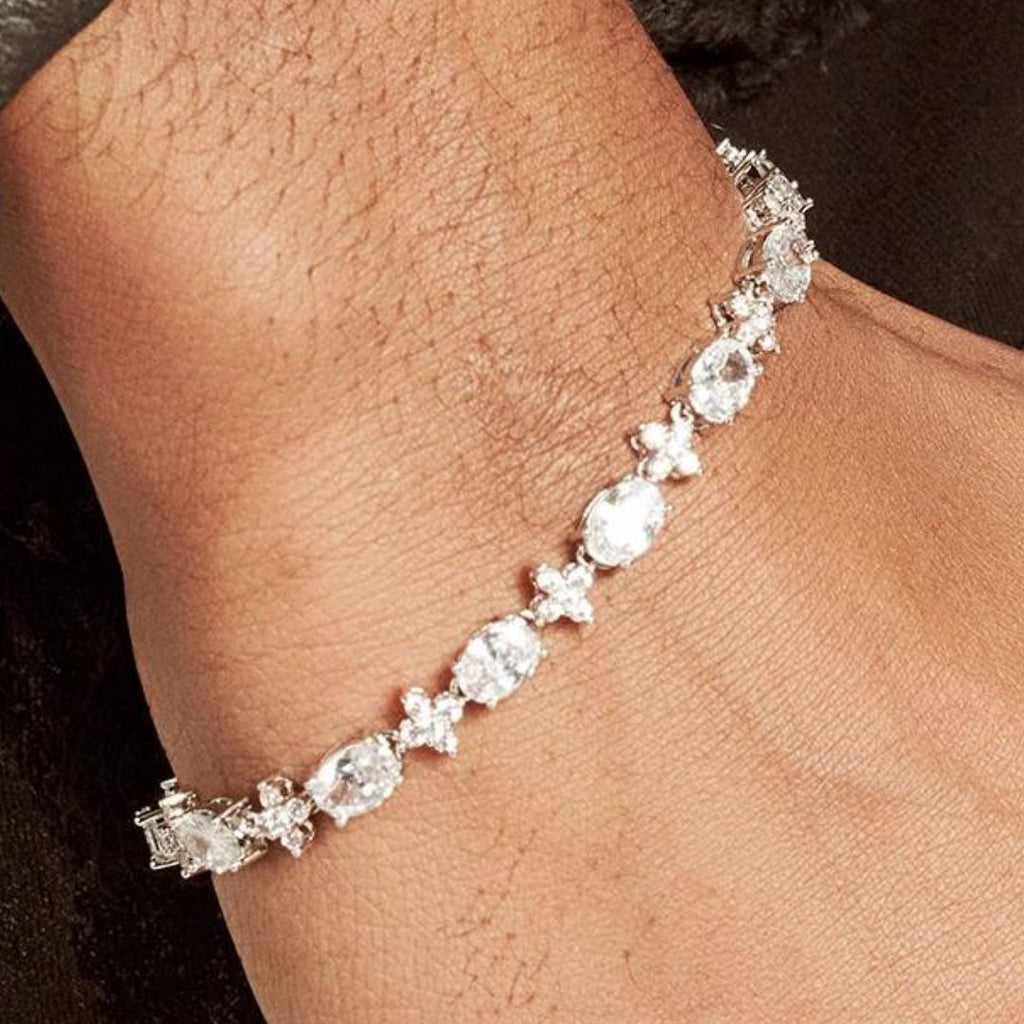 EXILE OVAL-CUT SPIKED BRACELET
